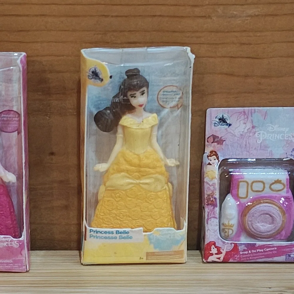 Zuru 5 Surprise Mini Brands Disney Edition~‎ Belle Instax Elsa Aurora